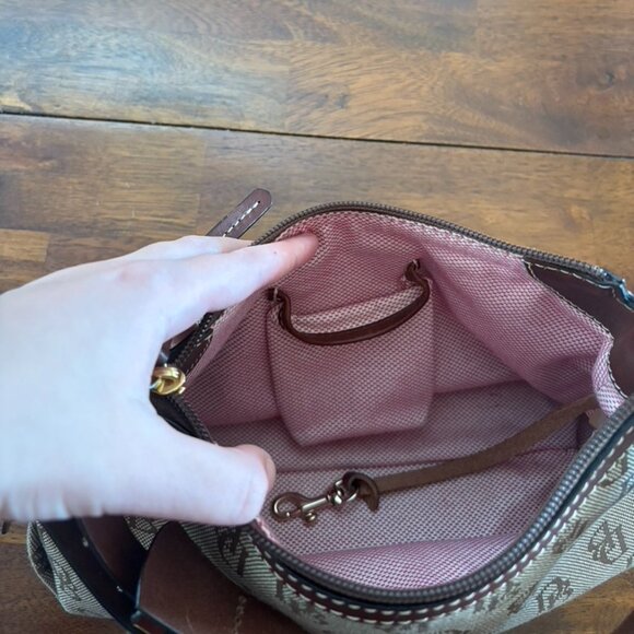 Dooney & Bourke East West Slouch Bag - Picture 4 of 6